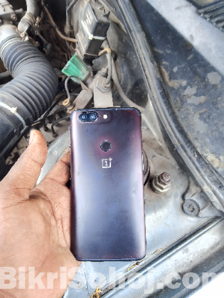 OnePlus 5T  6gb ram 128